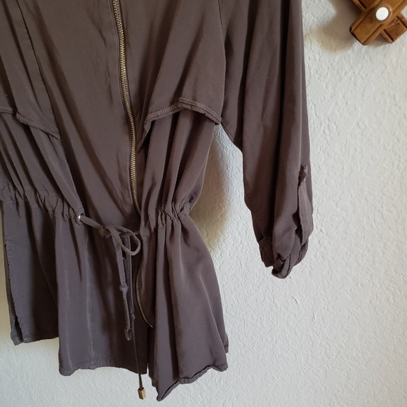 Dex | Side Zip Top - Picture 4 of 4